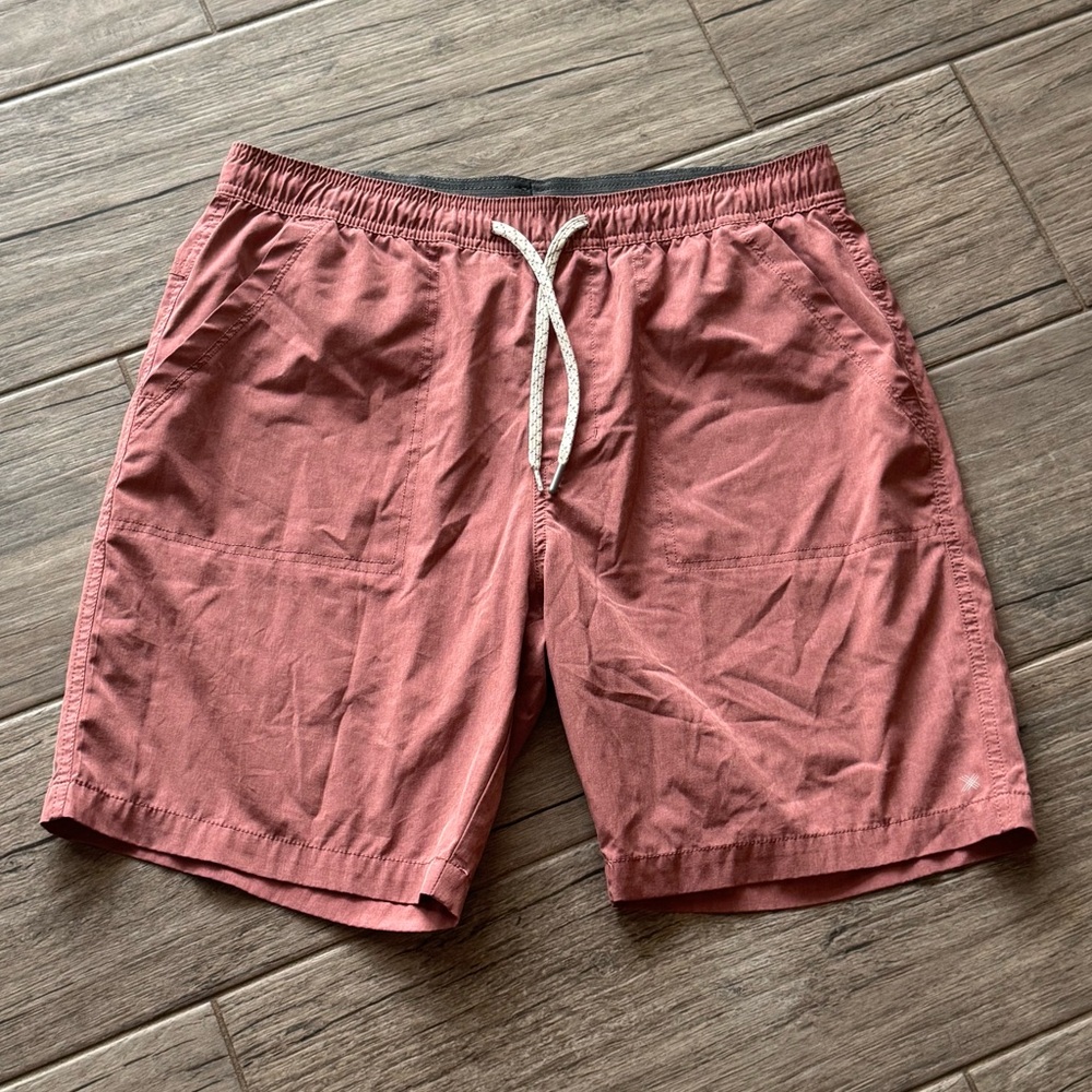 Kenneth Cole Athletic Shorts Dusty Pink Size L